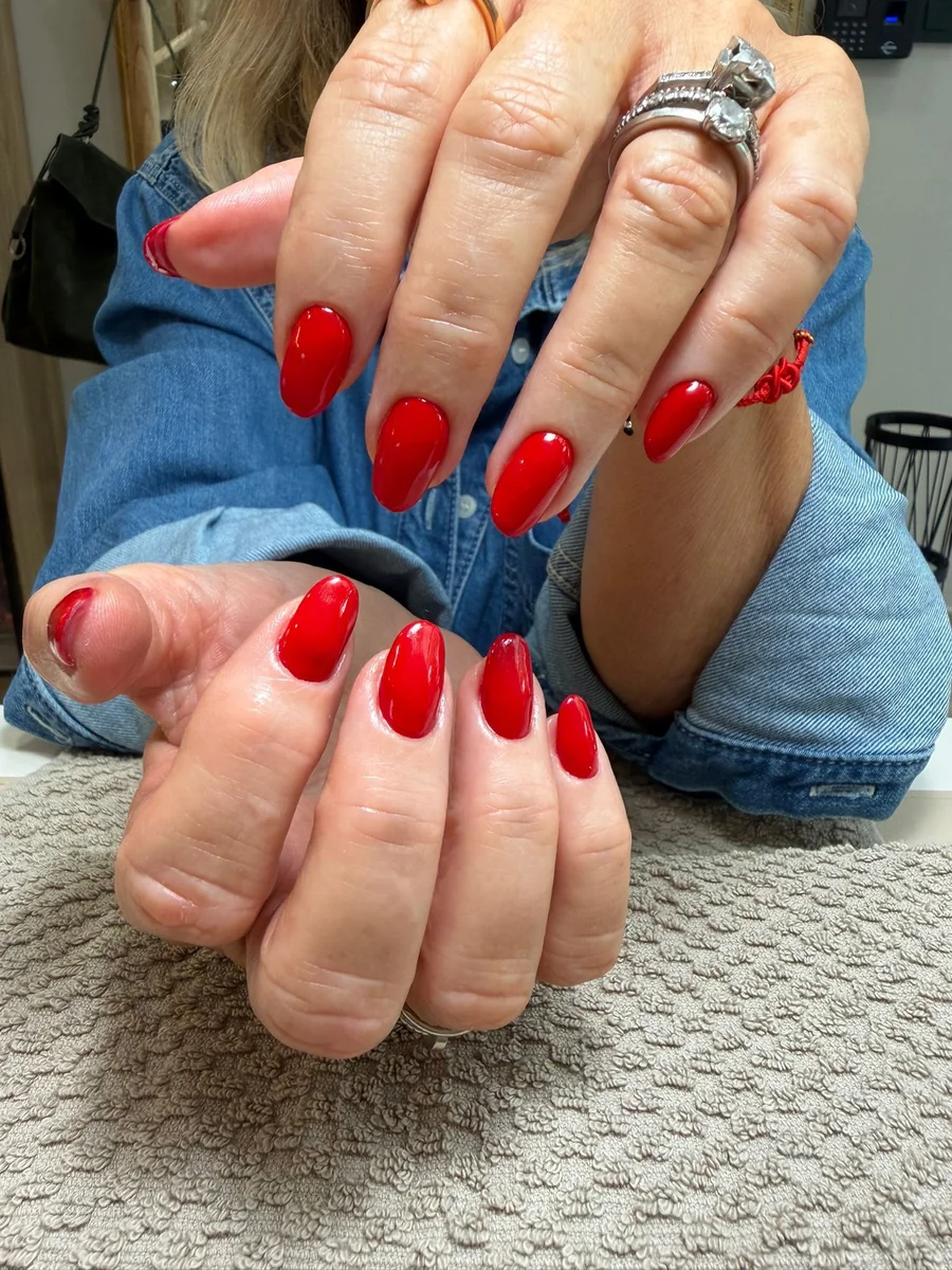 Extensiones de uñas acrygel y softgel en Mia's Care