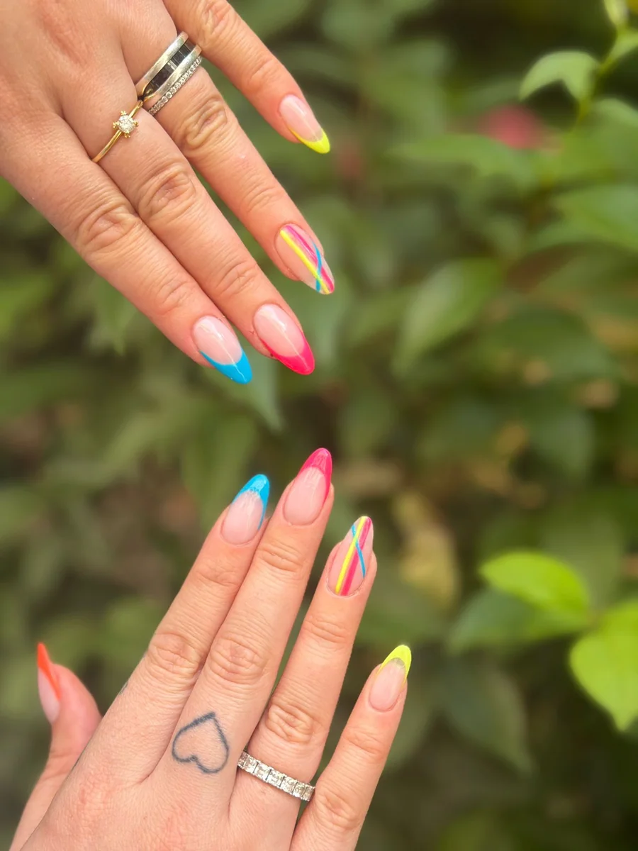 Extensiones de uñas acrygel y softgel en Mia's Care